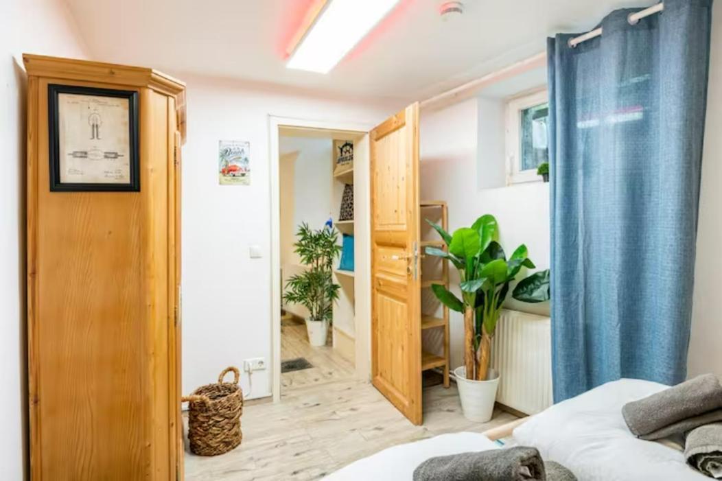 Grosszuegige 185M2-Altbauwohnung In Bestlage 7Zimmer-2Baeder-2Kuechen-2Wcs Hamburg Ngoại thất bức ảnh