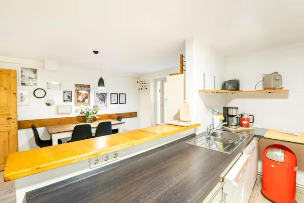 Grosszuegige 185M2-Altbauwohnung In Bestlage 7Zimmer-2Baeder-2Kuechen-2Wcs Hamburg Ngoại thất bức ảnh