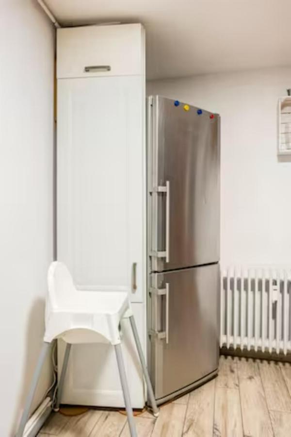 Grosszuegige 185M2-Altbauwohnung In Bestlage 7Zimmer-2Baeder-2Kuechen-2Wcs Hamburg Ngoại thất bức ảnh